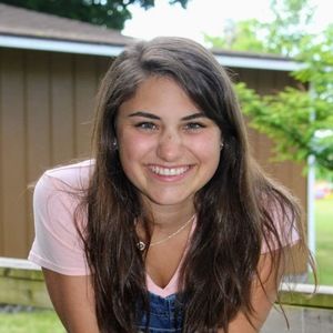 Meet your Posher, Gabriella